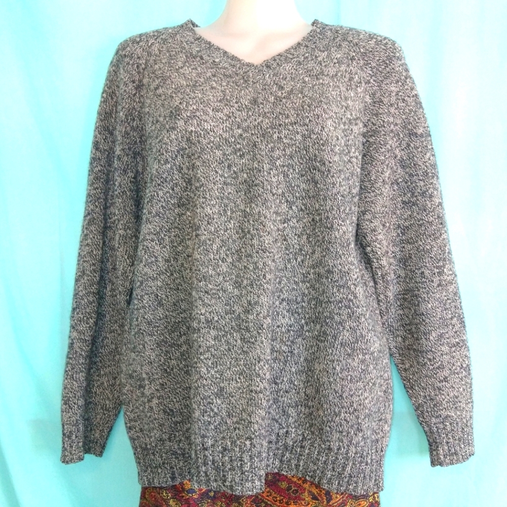Express Bleus 100% wool sweater small gray